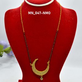 Crescent Moon Designed Panchadhaatu Mangalsutra For Women