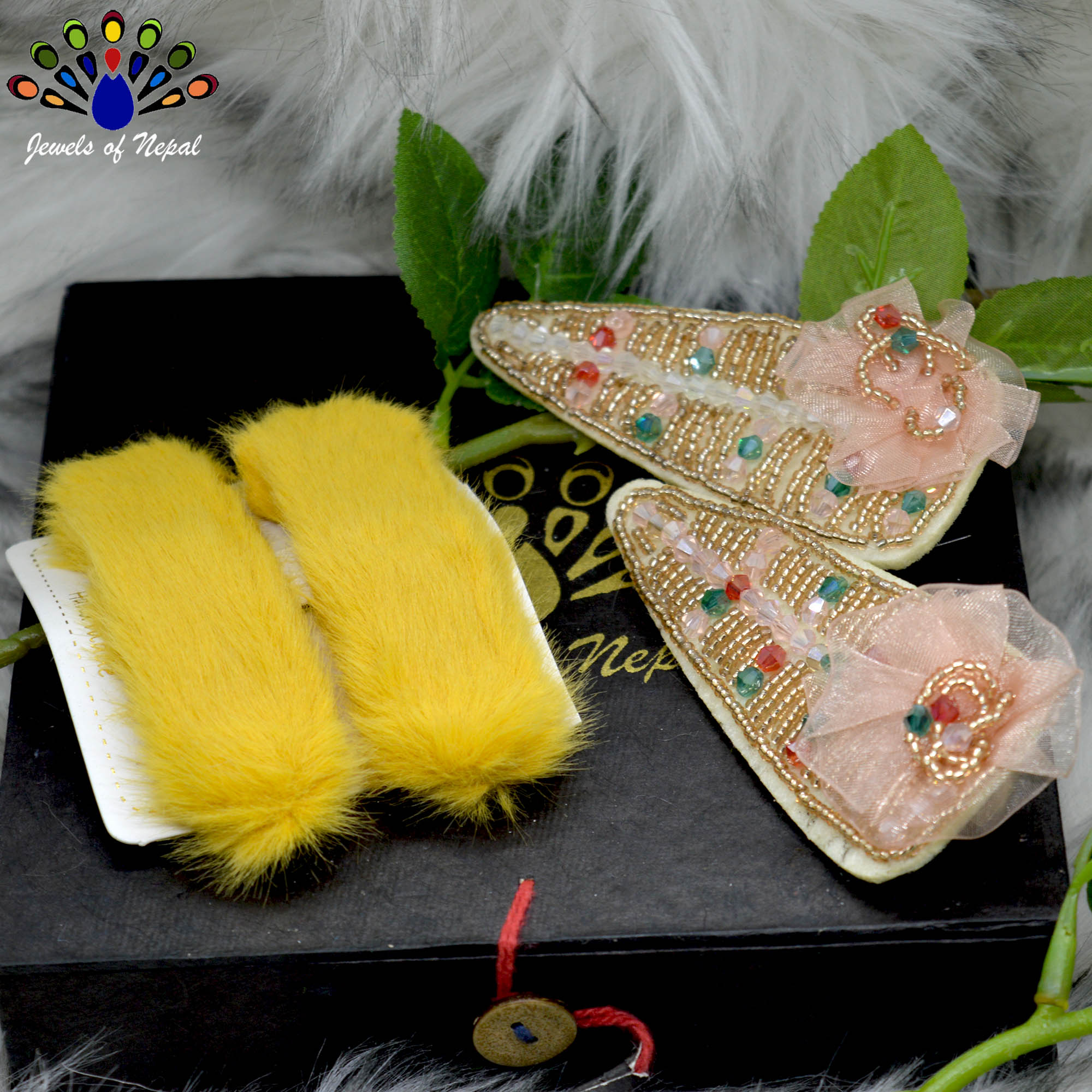 Jewels of Nepal- Combo of Teen Style Hair Clip Set For Women- 4 pcs - Image 7