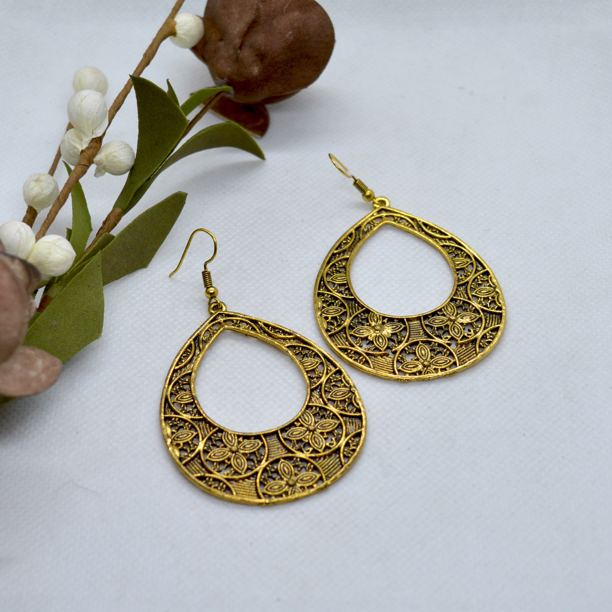 Jewels Of Nepal Golden Floral Dangler Earrings For Women - Image 2