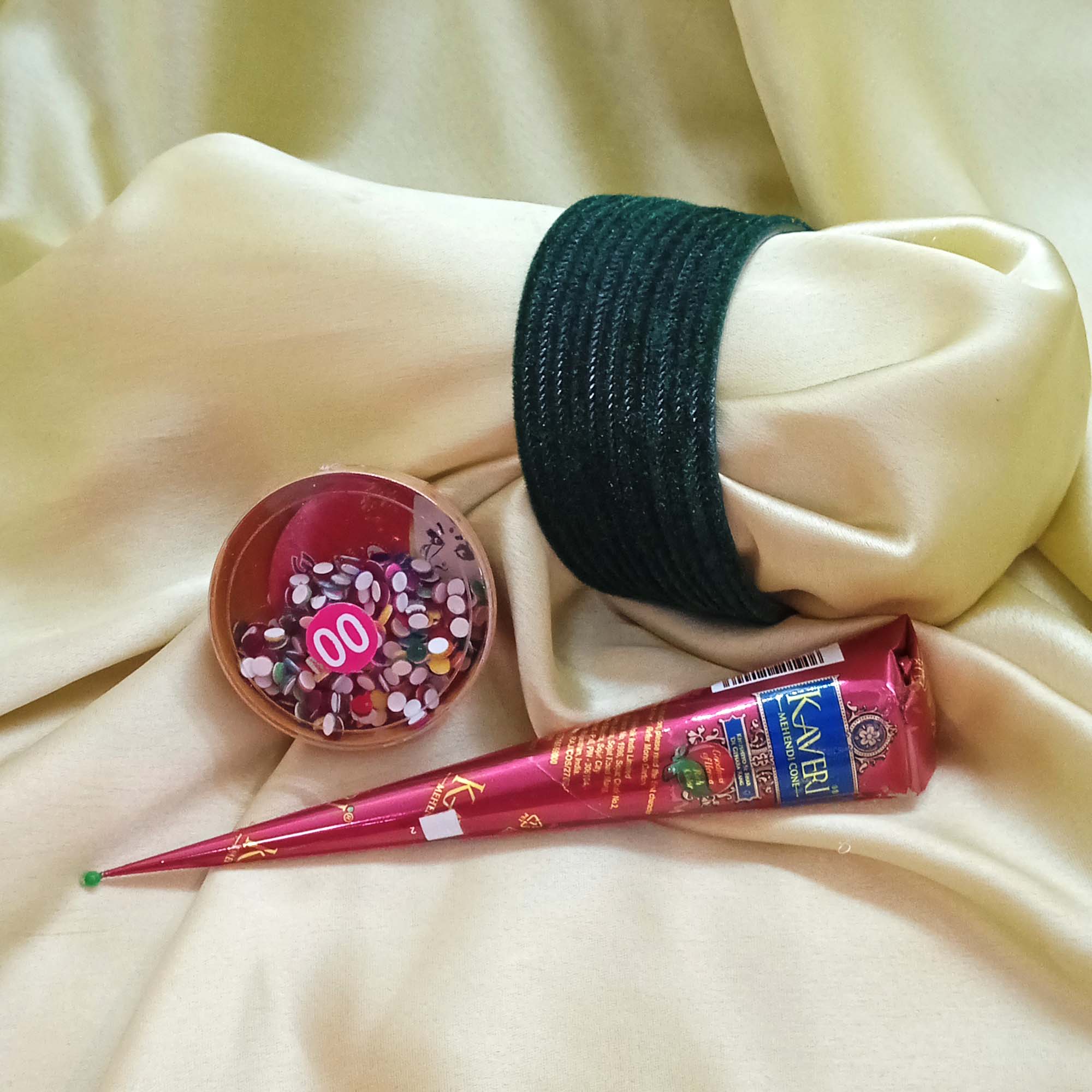 Shrawan Special Green Velvet Bangles/ Chura Set for Women