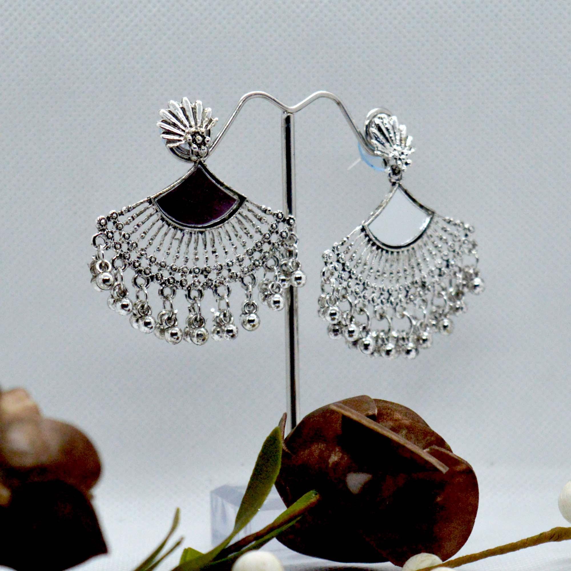 Fan Style Mirror Adorned Silver Toned Shell Top Earrings For Women - Image 3