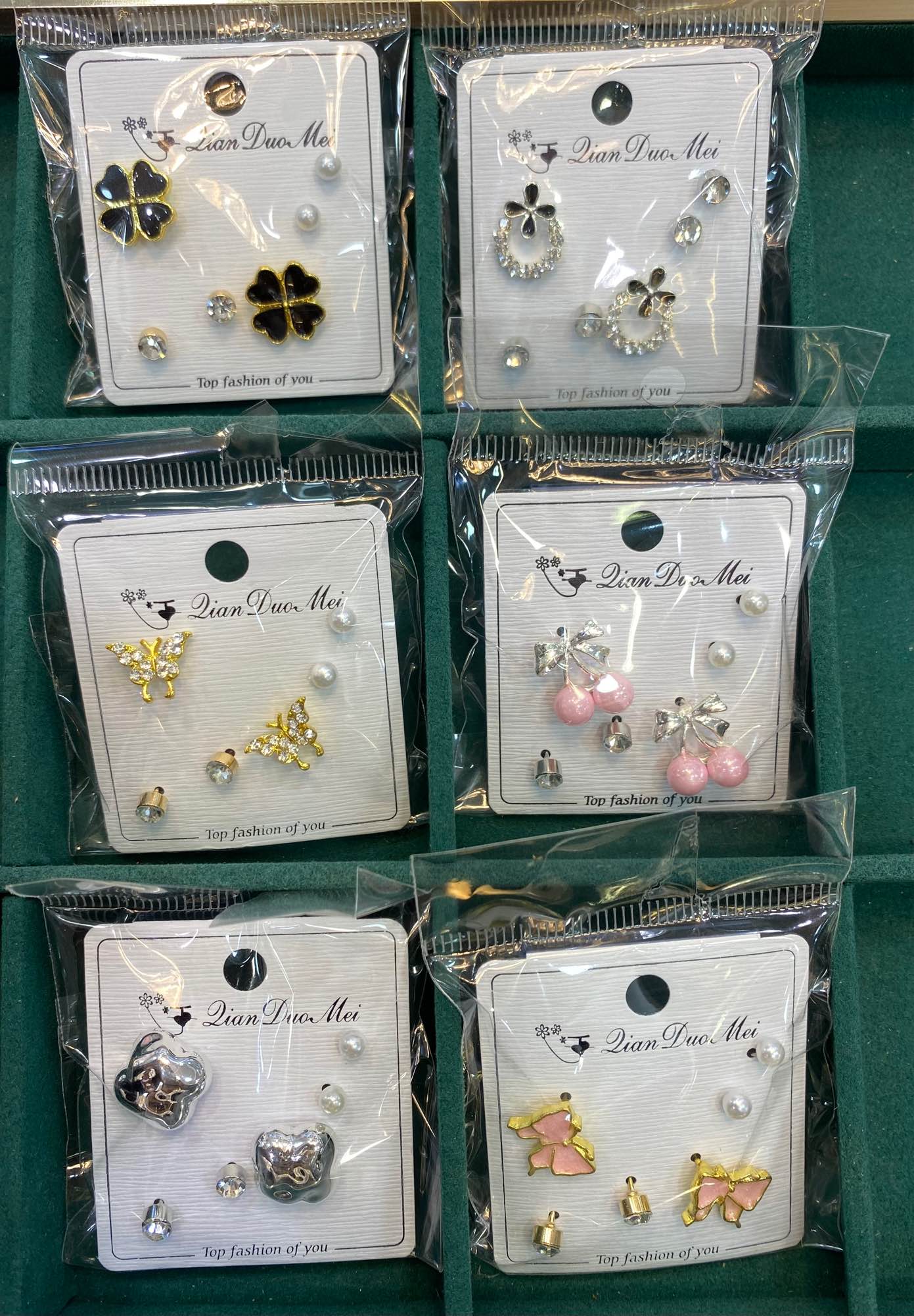 Korean Fashionable Ear Stud For Women - Image 2