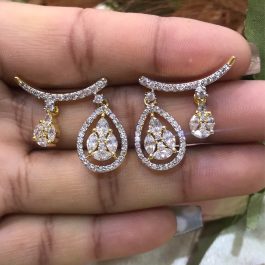 Jewels Of Nepal Australian Diamond Studs Earrins For Women