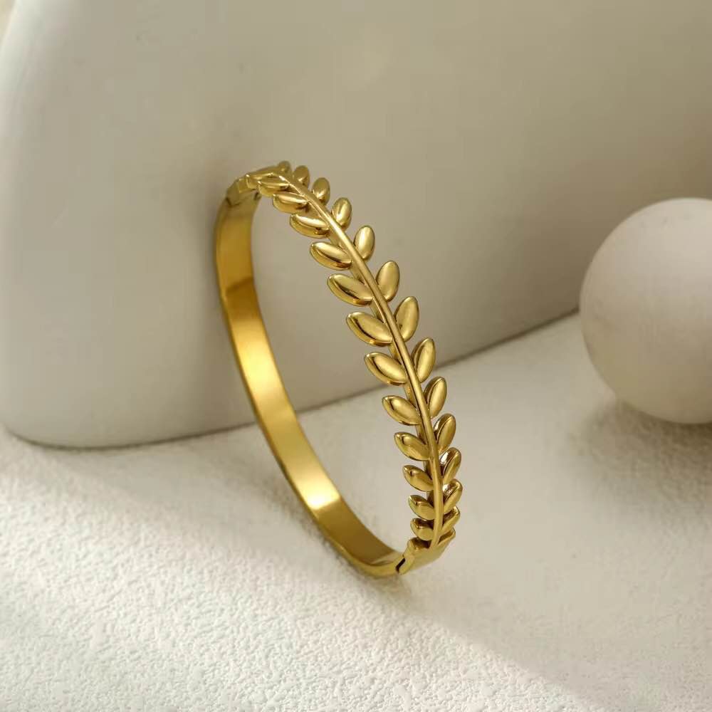 Jewels Of Nepal Stainless Steel Bracelet For Women - Image 3