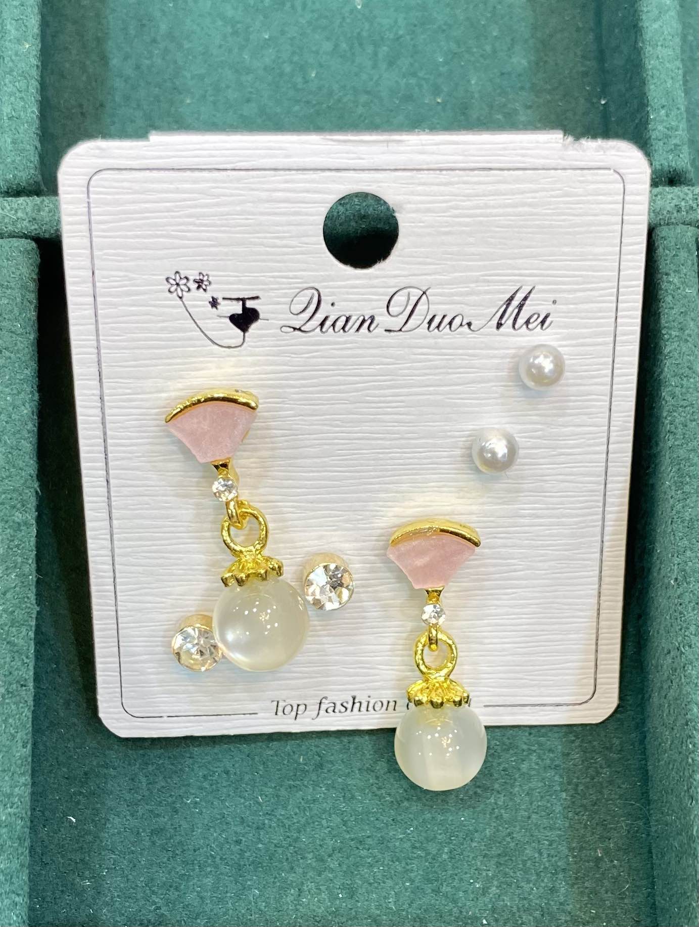 Korean Fashionable Ear Stud For Women - Image 19