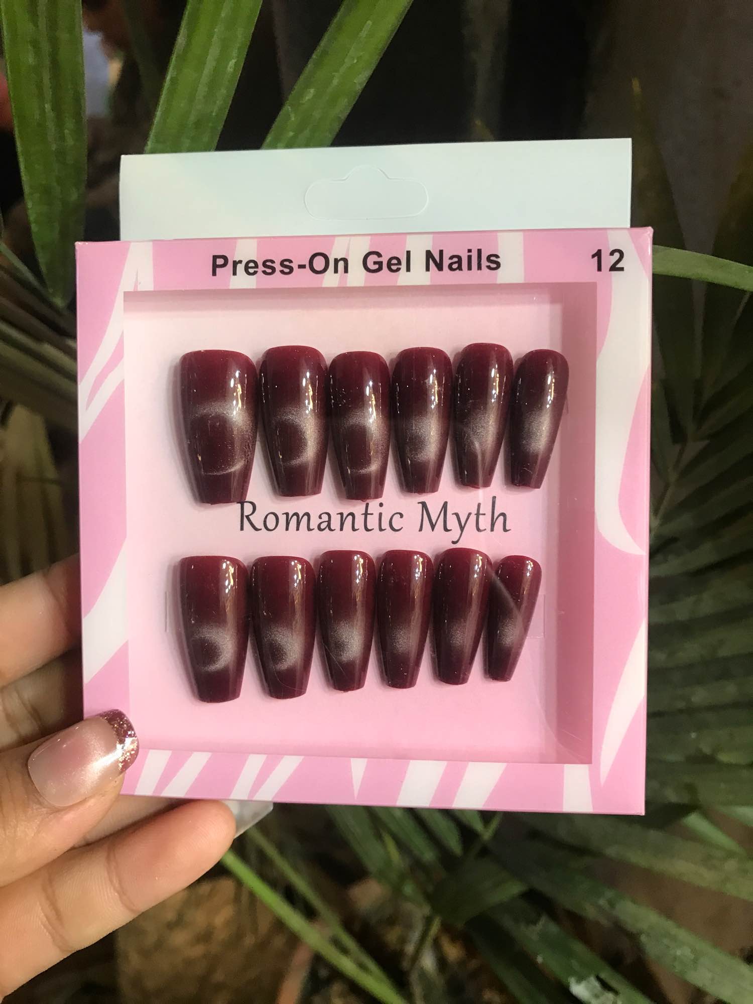 Jewels Of Nepal Press-On Artificial Fake Nails For Women - Image 2