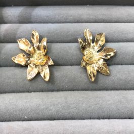 Jewels Of Nepal Stainless Steel Chunky H Jewels Of Nepal Stainless Steel Chunky Half Flower Ear Studs