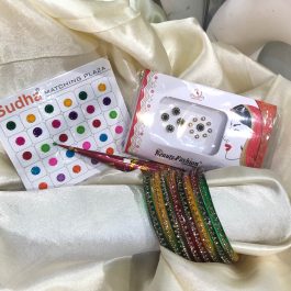 Shrawan Gift Bangles / Chura / Churi Green Set