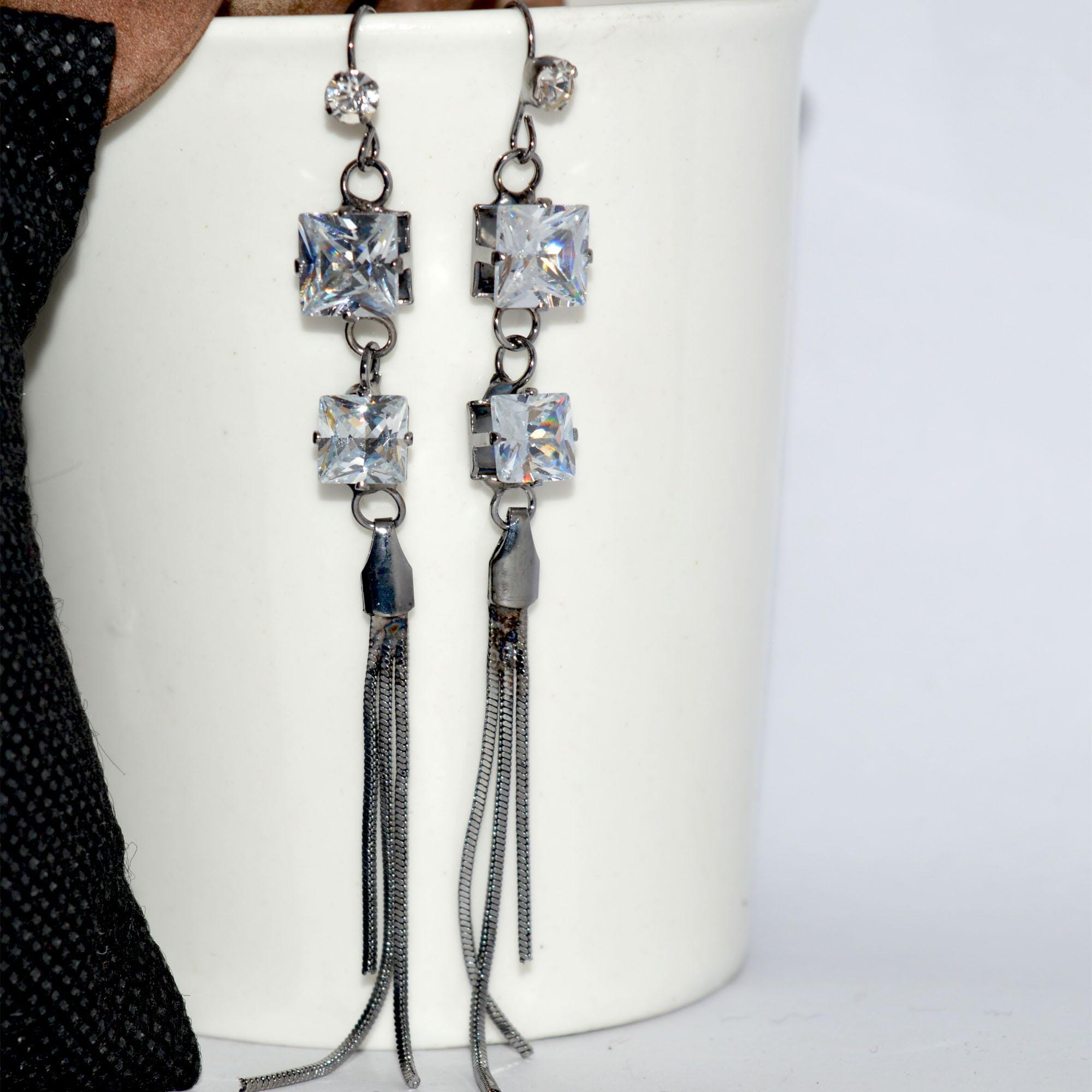 Sleek Chain Drop Stone Adorned Earrings For Women - Image 4