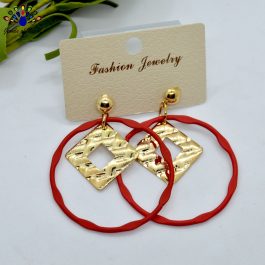 Stylish Geometric Dangling Earrings