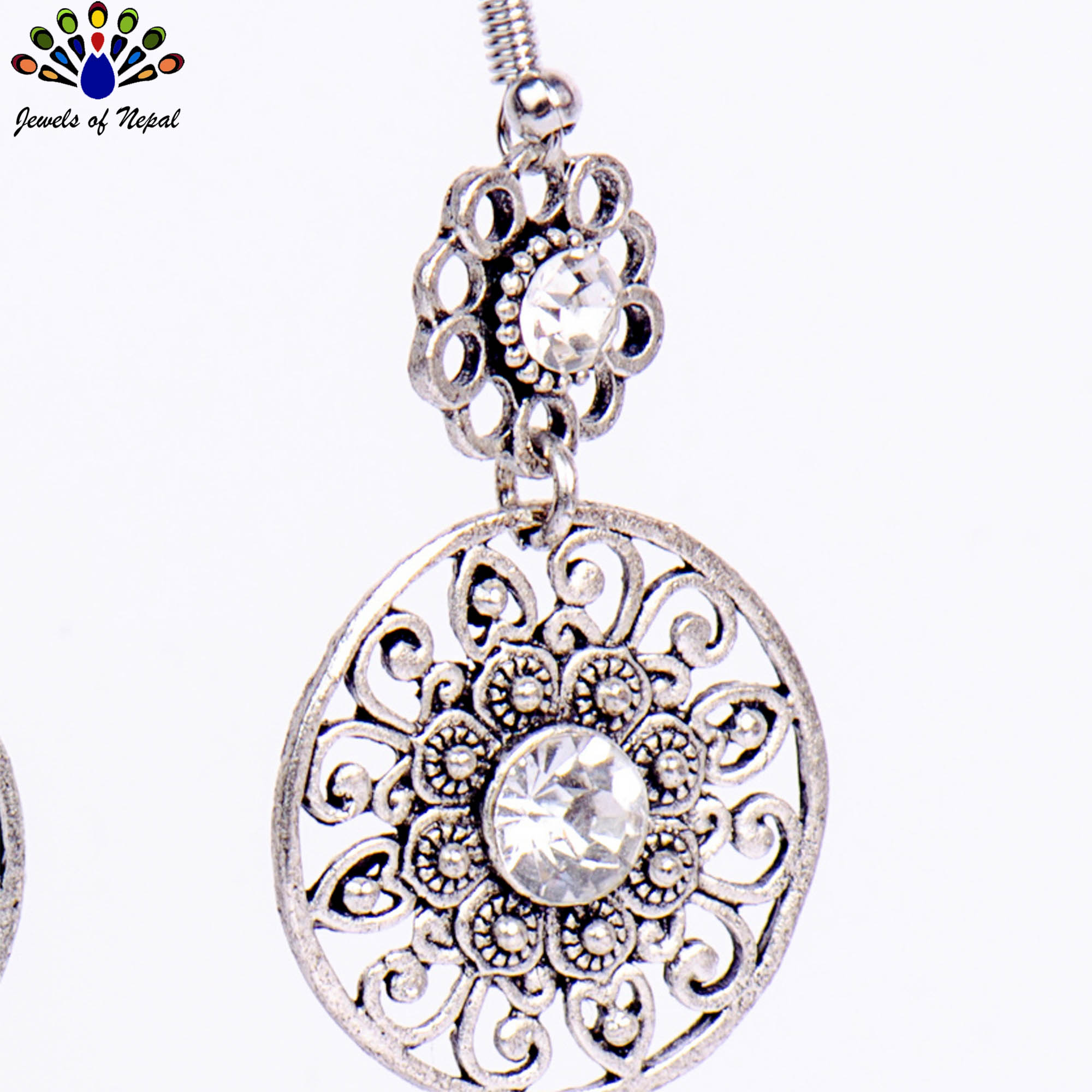 Golden/Silver Double Round Cutout Patterned Circular Drop Danglers For Women - Image 3